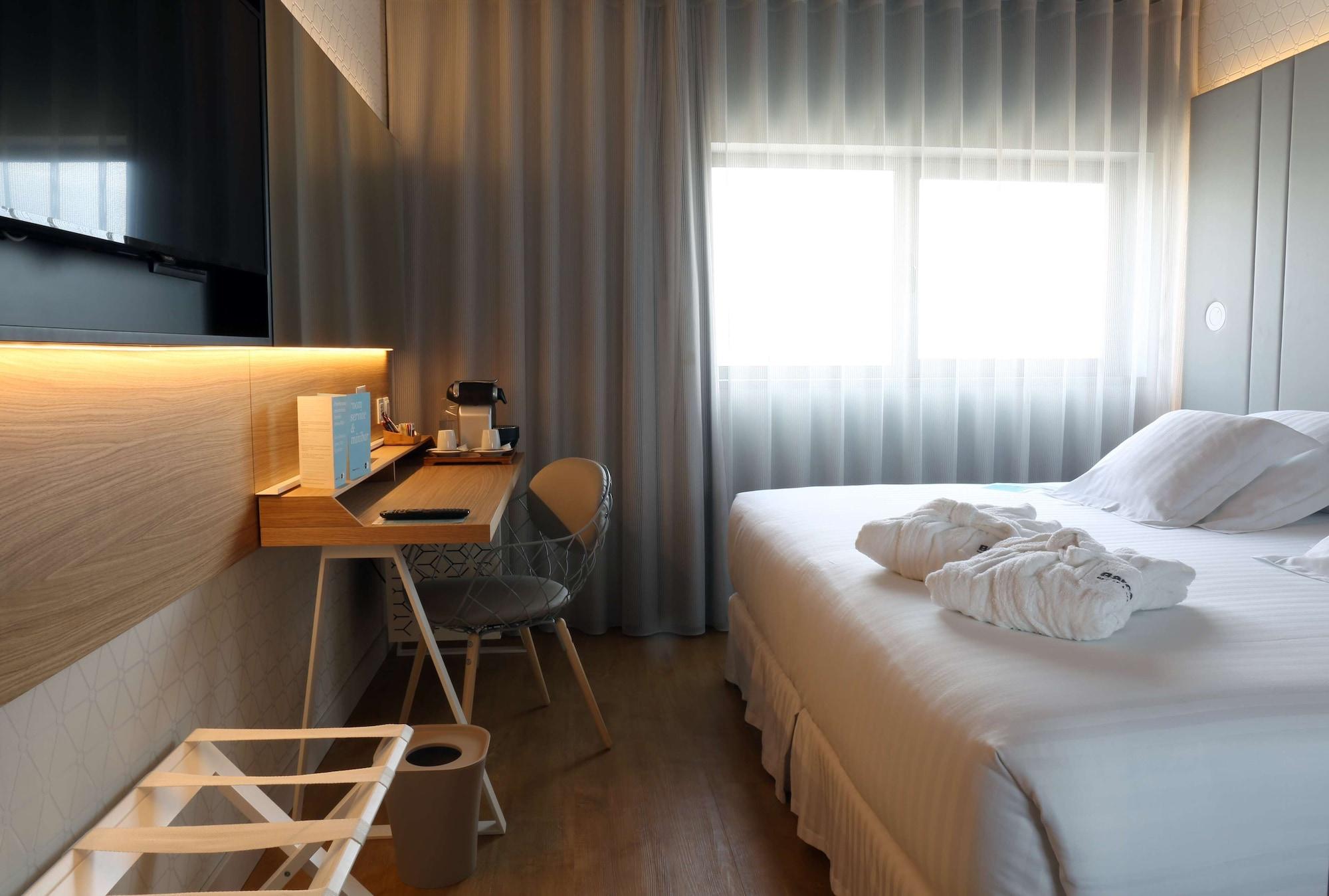 Occidental Atenea Mar - Adults Only Barcellona Esterno foto