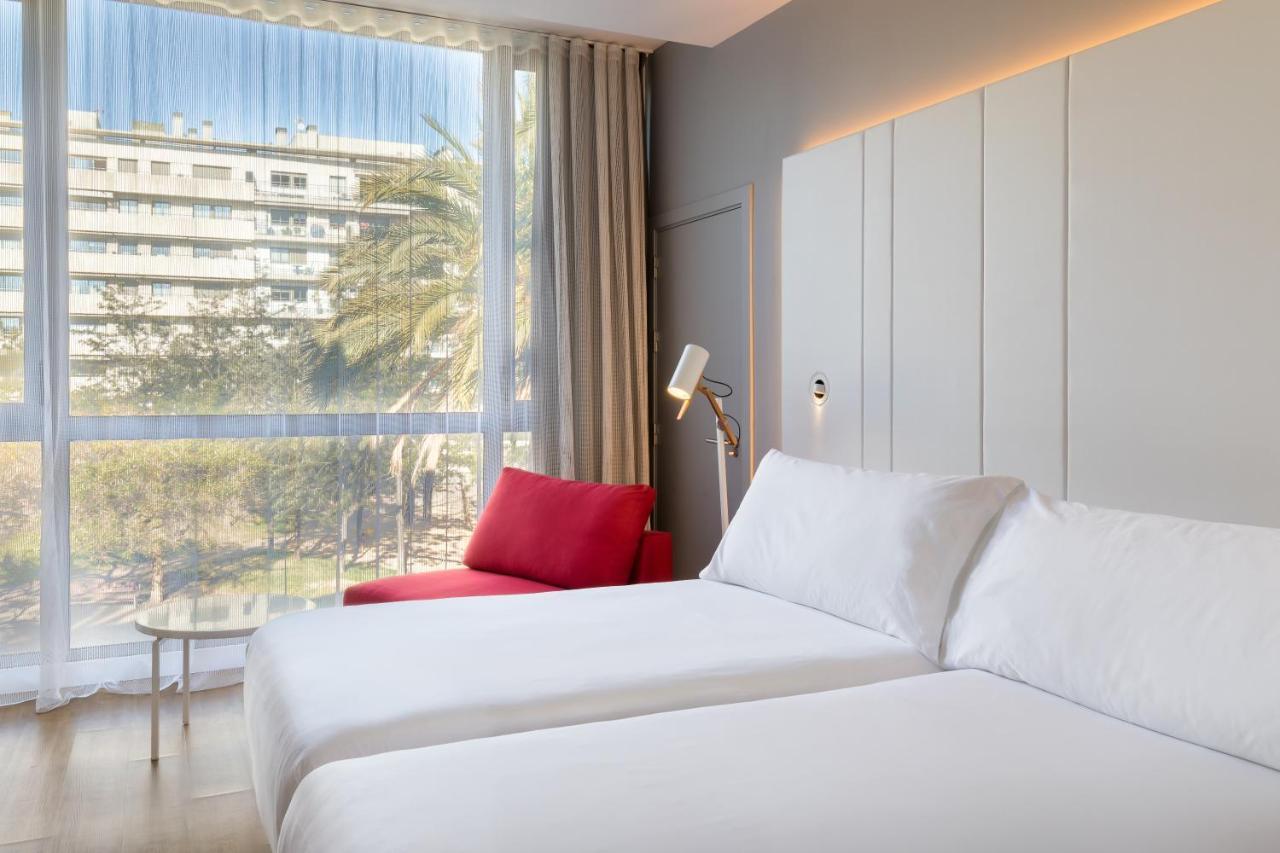 Occidental Atenea Mar - Adults Only Barcellona Esterno foto