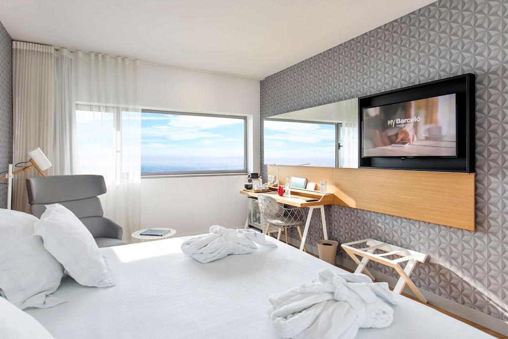 Occidental Atenea Mar - Adults Only Barcellona Esterno foto